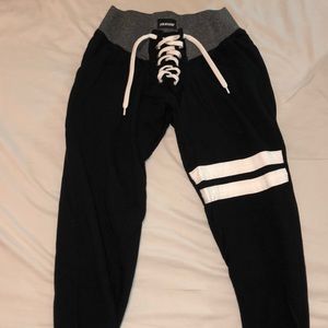 Joe Boxer lace up joggers
